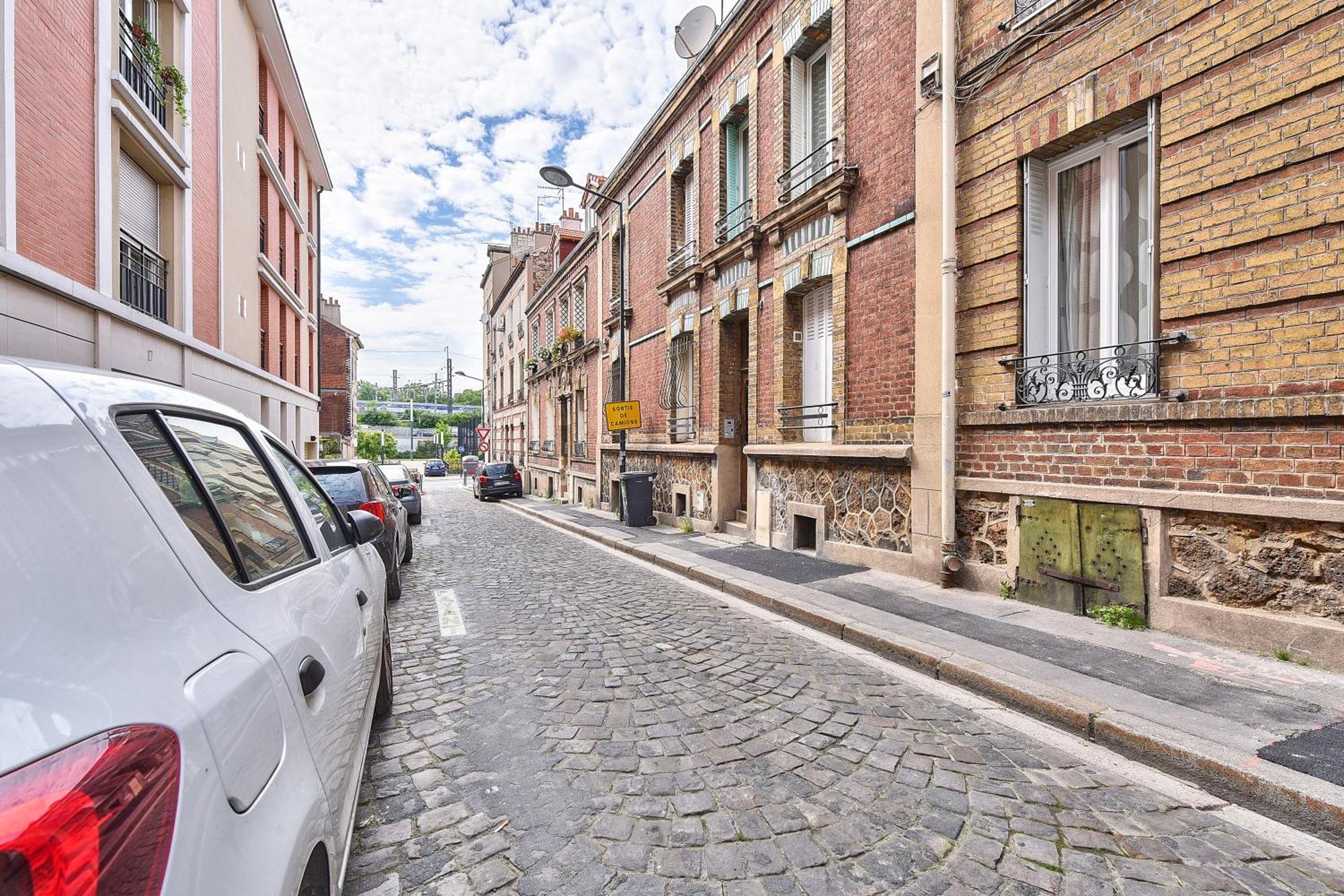 Budget Studio- The River Seine * Saint-Denis (Seine-Saint-Denis)