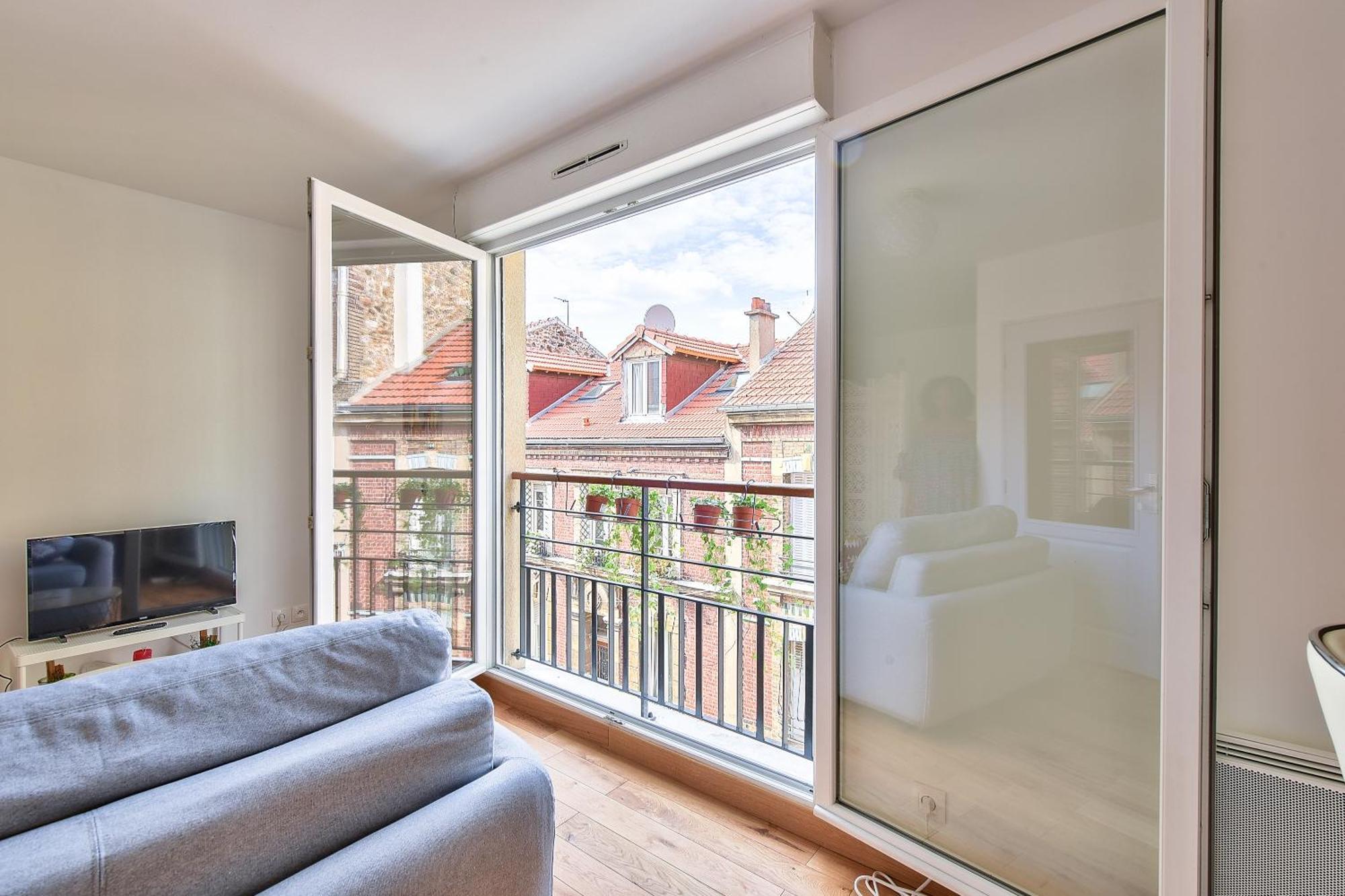 Budget Studio- The River Seine Apartment Saint-Denis (Seine-Saint-Denis)